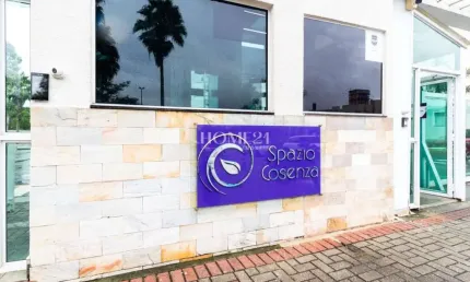 Apartamento com 2 quartos à venda na Rua Lothario Boutin, 220, Pinheirinho, Curitiba por R$ 369.000