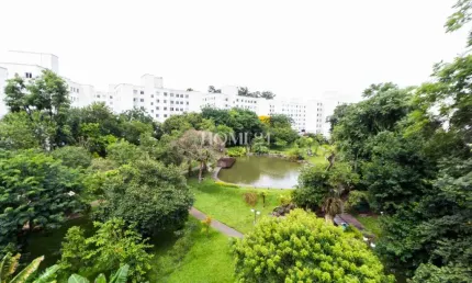 Apartamento com 2 quartos à venda na Rua Lothario Boutin, 220, Pinheirinho, Curitiba por R$ 369.000