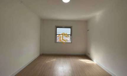 Kitnet com 0 quarto, Boqueirão, Praia Grande - R$ 200 mil, Cod: 10399