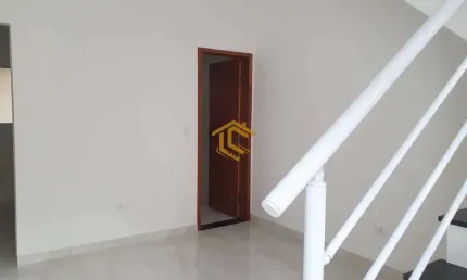 Casa de Condomínio com 2 dorms, Caiçara, Praia Grande - R$ 280 mil, Cod: 8737