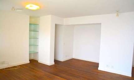 Apartamento Alto Padrão para Aluguel em Parque Colonial São Paulo-SP