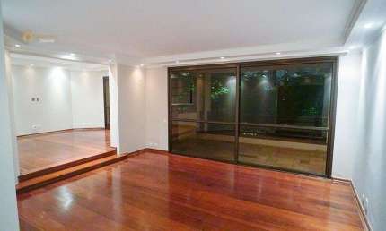 Apartamento Alto Padrão para Aluguel em Jardim Europa São Paulo-SP