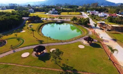Terreno em Condomínio para Venda em Santo Amaro da Imperatriz, Sul do Rio