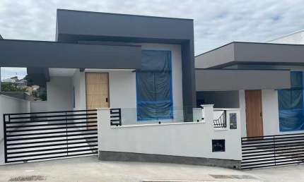 Sobrado para Venda em São José, Potecas, 2 dormitórios, 1 suíte, 1 banheiro, 1 vaga