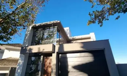 Casa para Venda em Palhoça, Pedra Branca, 3 dormitórios, 3 suítes, 4 banheiros, 2 vagas