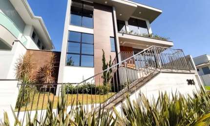Casa para Venda em Palhoça, Pedra Branca, 4 dormitórios, 4 suítes, 4 banheiros, 2 vagas