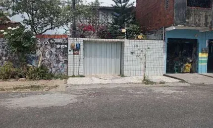 Casa com 3 dormitórios à venda, 170 m² por R$ 550.000,00 - Vila Peri - Fortaleza/CE