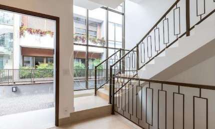Casa de condomínio com 4 suítes na charmosa Rua Das Barcas no miolo do Alto da Boa Vista