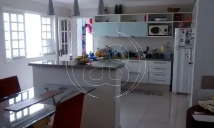Casa à venda 4 dormitórios e 1 suíte - jardim aeroporto