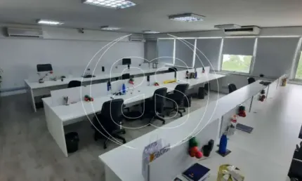 Prédio para alugar na Avenida Pedroso de Morais, 433, Pinheiros, São Paulo