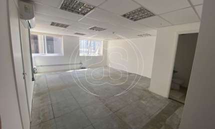 Sala comercial com 3 salas para alugar na Rua Arizona, 1422, Cidade Monções, São Paulo