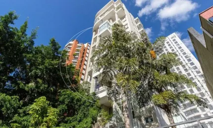 Apartamento Duplex no Edifício Magnum Duplex em São Paulo