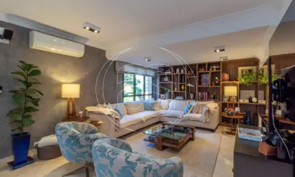 Apartamento com 218m² á venda em Moema Pássaros - FORA DE ROTA