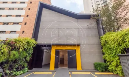 Casa comercial com 1 sala para alugar na Avenida Chibarás, 521, Moema, São Paulo