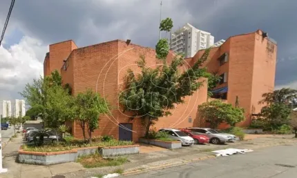 Prédio comercial disponível para venda e locação - 6.468m²