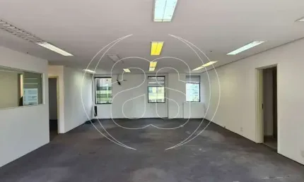 Conjunto comercial com garagem para venda ou locação no brooklin