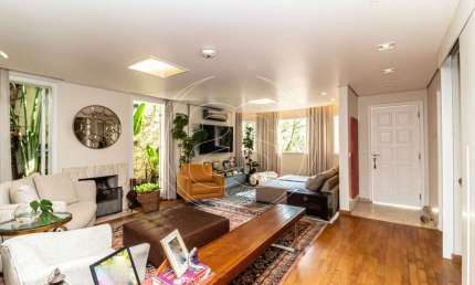 Casa Condomínio com Piscina, 4 Suítes e 4 vagas à Venda 423m² por R$ 5.000.000 no Alto da Boa Vista