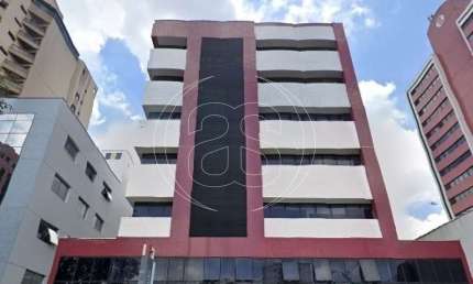Oportunidade única em Vila Monte Alegre! Sala comercial de 137m² com 2 banheiros e 4 vagas!