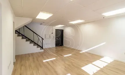 Sala comercial com 3 salas para alugar na Avenida Iraí, 438, Moema, São Paulo
