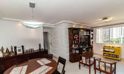 Apartamento com 3 quartos à venda na Avenida Chibarás, 415, Moema, São Paulo