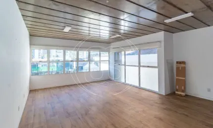 Sala comercial com 1 sala para alugar na Rua Juquis, 273, Moema, São Paulo
