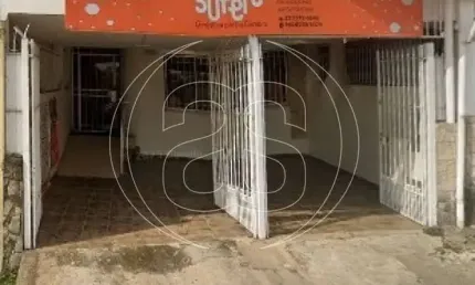 Casa comercial com 7 salas para alugar na Rua das Perobas, 255, Vila Parque Jabaquara, São Paulo