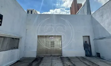 Ponto comercial com 4 salas para alugar na Rua Canário, 1274, Moema, São Paulo