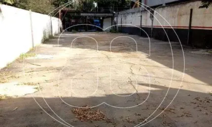 Terreno para venda e locação na Vila Olímpia Terreno: 425 m2, sendo 10 m frente x 42,5 fundos