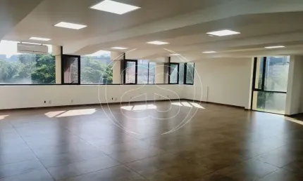 Sala comercial com 1 sala para alugar na Rua Sansão Alves dos Santos, 20, Cidade Monções, São Paulo