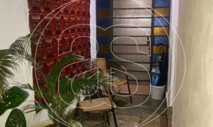 Sobrado residencial mobiliado, à venda na Chácara Santo Antônio.