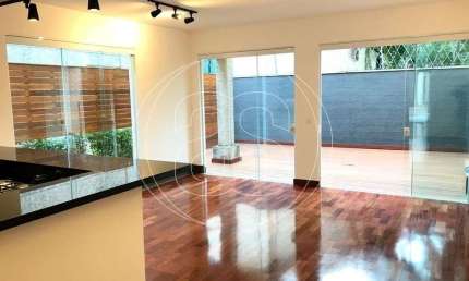 Casa de condomínio para venda no Morumbi, São Paulo-SP