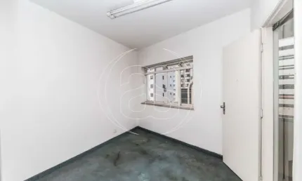 Sala comercial com 4 salas para alugar na Rua Vieira de Morais, 1869, Campo Belo, São Paulo