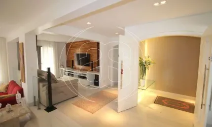 Cobertura duplex para venda em moema índios fora de rota com 370m².