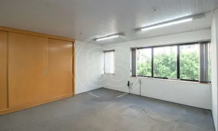 CONJUNTO COMERCIAL - MOEMA - 160M² COM 05 SALAS - LOCAÇÃO.