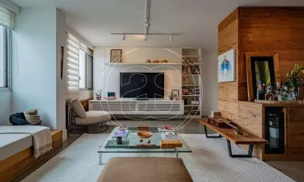 APARTAMENTO - VENDA OU LOCAÇÃO - 151m² - BOA LOCALIZAÇÃO.
