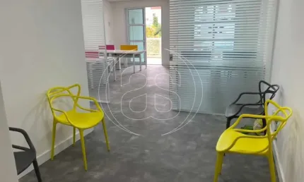 CONJUNTO COMERCIAL MOBILIADO PARA LOCAÇÃO - BROOKLIN