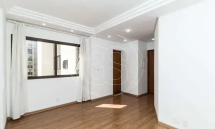 Apartamento com 2 quartos para alugar na Rua Juquis, 31, Moema, São Paulo