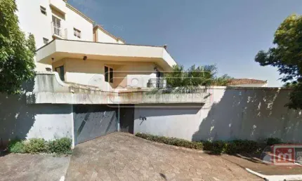 Imóvel comercial em reforma, ideal para diversas atividades, com 40 m de frente para Av. Cel Fernando Ferreira Leite, a 50 m do RibeirãoShopping