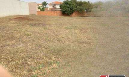 ROYAL PARK, TERRENO 832,50 M². O MELHOR CUSTO BENEFÍCIO DE TODOS OS CONDOMÍNIOS, O MELHOR PREÇO POR METRO QUADRADO E O MAIS BARATO CUSTO DE CONDOMÍNIO