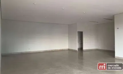 Vende-se excelente salão comercial, esquina com 34 m de frente para Av. Mogiana, 340 m² terreno e 277 construção, distribuídos em 2 salões .