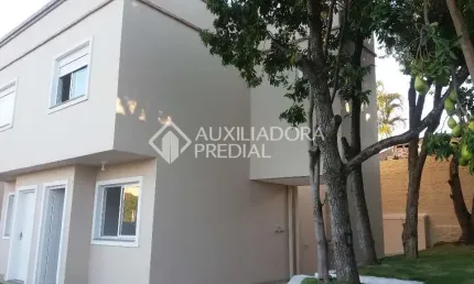 Casa em condomínio fechado com 2 quartos à venda na Rua Cangussu, 329, Nonoai, Porto Alegre, 74 m2 por R$ 370.000