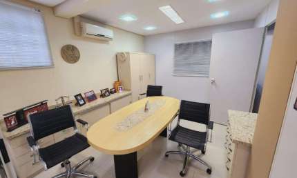 Sala comercial à venda na Rua Ramiro Barcelos, 1517, Floresta, Porto Alegre, 106 m2 por R$ 1.484.000