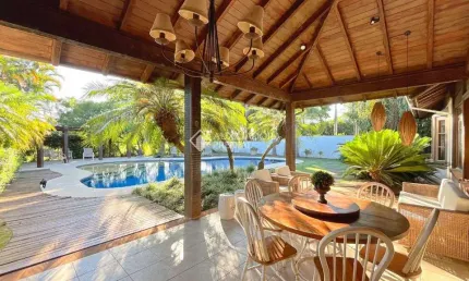Casa em condomínio fechado com 3 quartos à venda na Avenida Juca Batista, 8000, Chapéu do Sol, Porto Alegre, 290 m2 por R$ 2.500.000