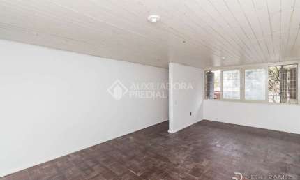 Casa em condomínio fechado com 3 quartos à venda na Rua Professor Ivo Corseuil, 210, Petrópolis, Porto Alegre, 200 m2 por R$ 890.000