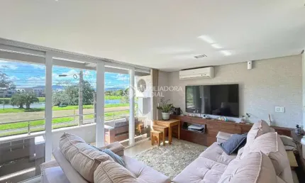 Casa com 3 quartos à venda na rua ivo walter kern, 230, hípica, porto alegre, 236 m2 por r$ 1.100.000