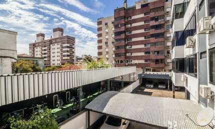 Sala comercial à venda na Avenida Getúlio Vargas, 774, Menino Deus, Porto Alegre, 121 m2 por R$ 595.000