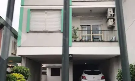 Prédio à venda na rua bernardo pires, 99, santana, porto alegre, 350 m2 por r$ 2.000.000