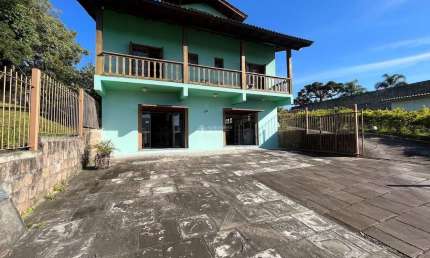 Fazenda à venda na Avenida Santo Dias da Silva, 924, Lomba do Pinheiro, Porto Alegre, 260 m2 por R$ 2.190.000