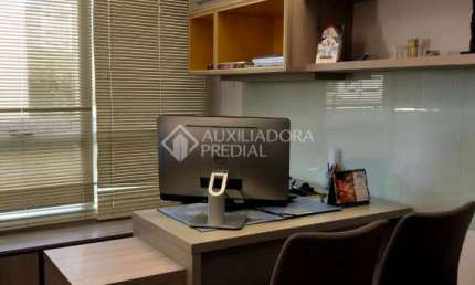 Sala comercial à venda na Rua Félix da Cunha, 737, Floresta, Porto Alegre, 134 m2 por R$ 1.100.000
