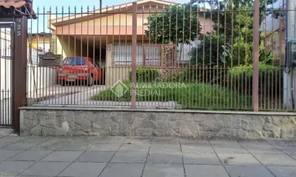 Casa em condomínio fechado com 4 quartos à venda na Avenida Alberto Pasqualini, 935, Jardim Itu Sabará, Porto Alegre, 300 m2 por R$ 800.000